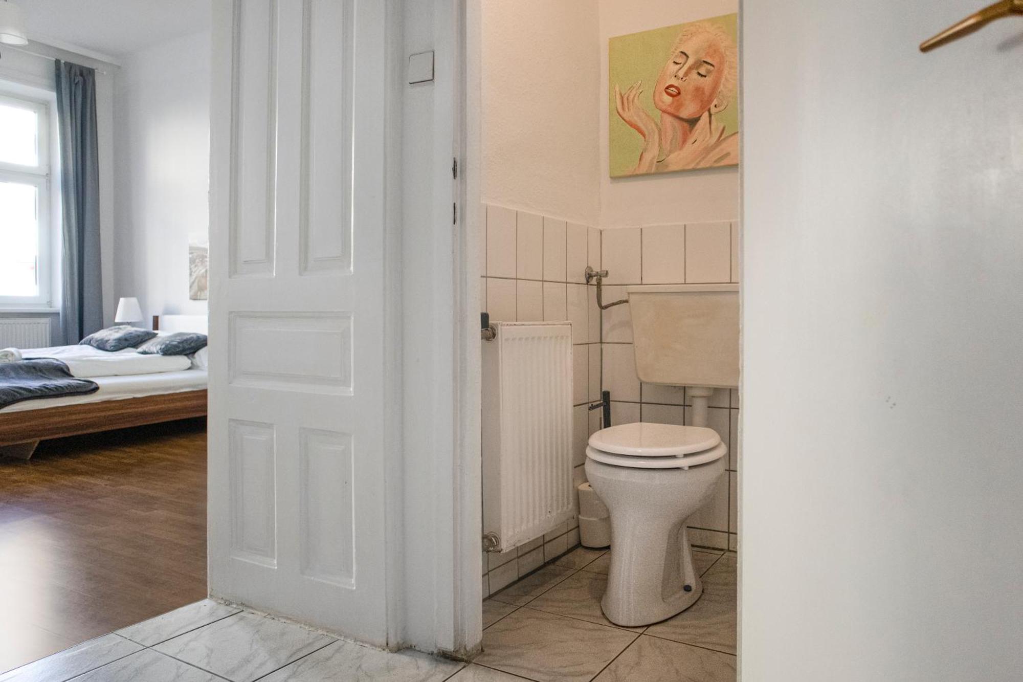 Beautiful 2Br Aptartment 12 Minutes To Downtown Viena Exterior foto